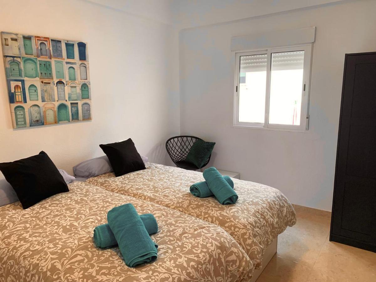 Ferienwohnung Centro Historico Malaga Especial Grupos Parking Gratis 5 Exterior foto